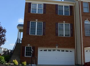 22581 Welborne Manor Sq, Ashburn, VA 20148