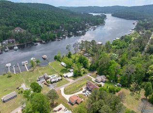 1129 Honeycomb Rd, Grant, AL 35747