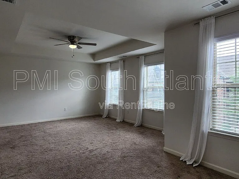7744 Rutgers Cir — Photo 24