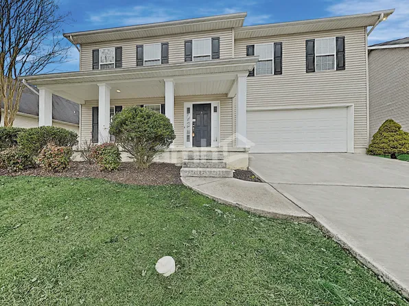 1515 Pathfinder Ln, Knoxville, TN 37932