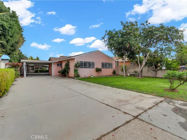 22214 Horst Ave, Hawaiian Gardens, CA 90716