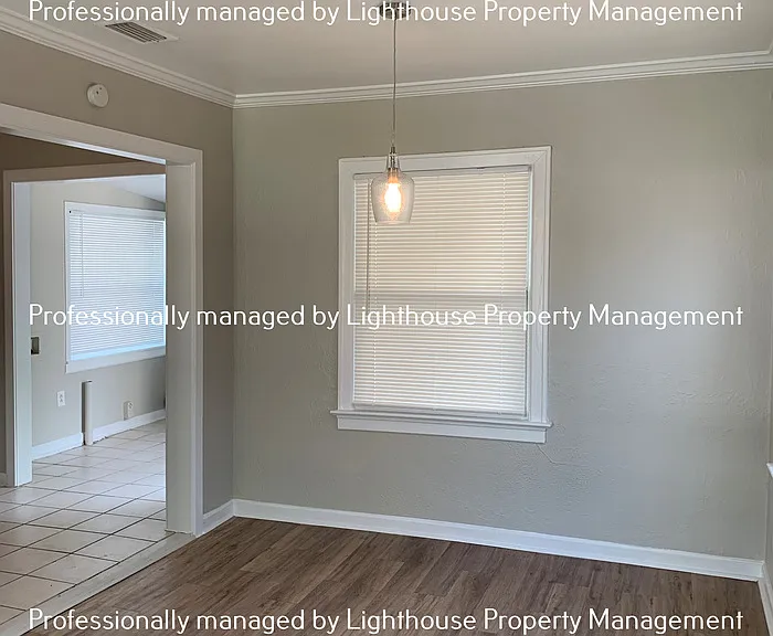 7544 Wilder Ave — Photo 5