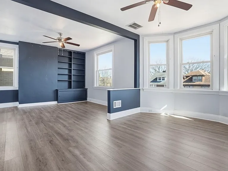 3250 Gaylord Ave #2 — Photo 17