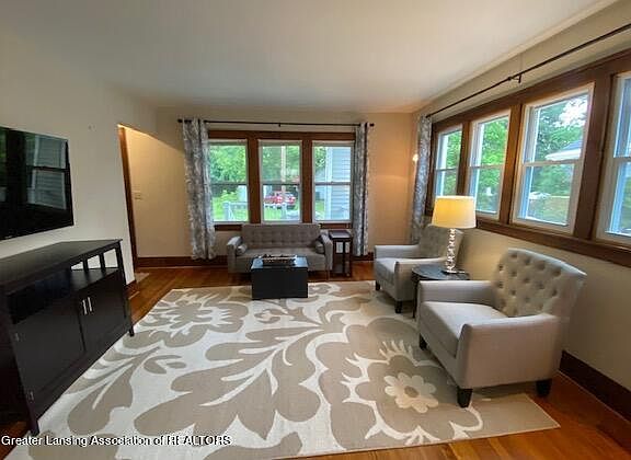 4th image of 1217 Fern Hill Ct