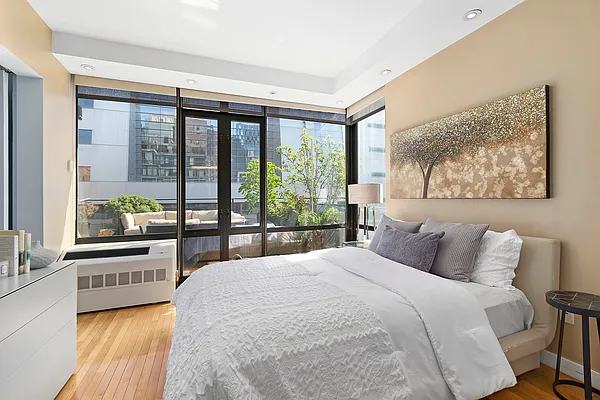 Sold by Douglas Elliman | media 10