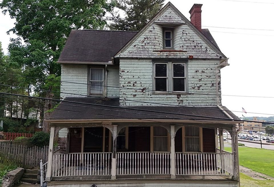 1st image of 16 11th St