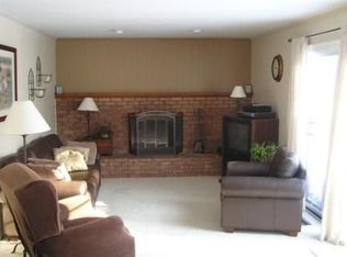 1436 Green Rd, Ann Arbor, MI 48105