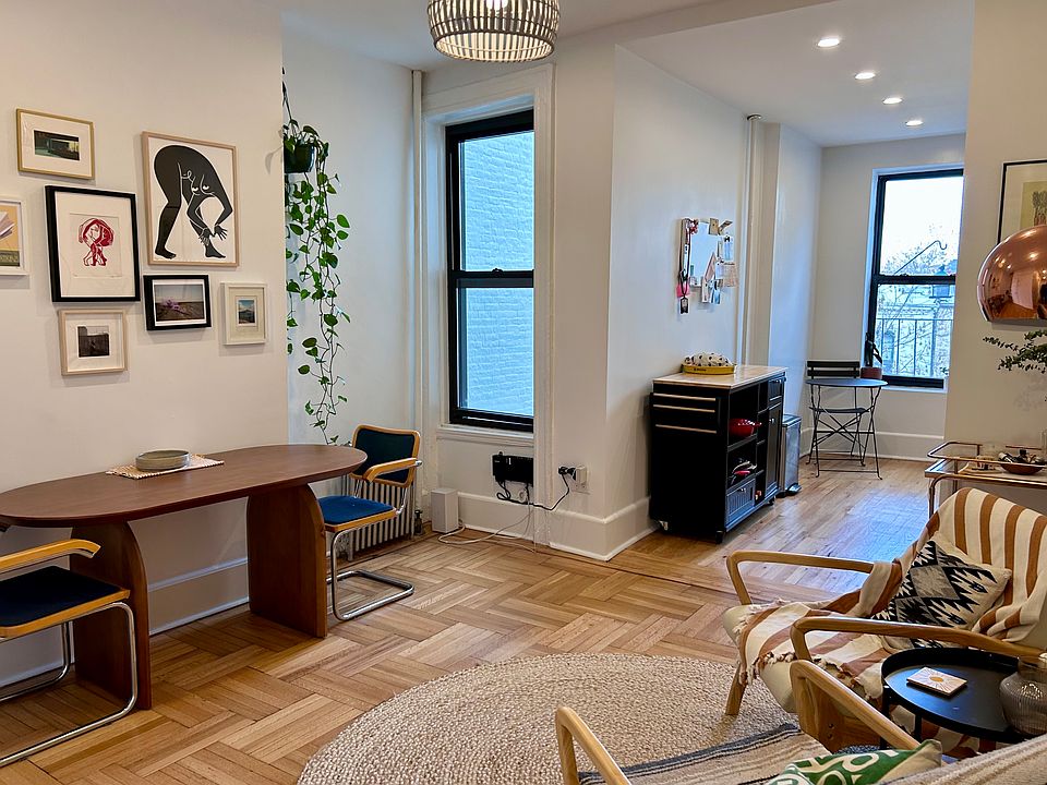 1st image of 501 12th St APT 3L