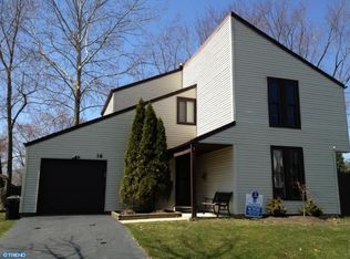 16 Pennington Rd, East Windsor, NJ 08520