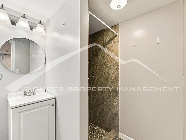 3270 Newport St — Photo 19