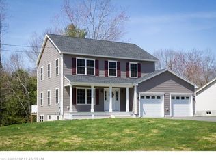 40 Parkside Dr, Biddeford, ME 04005