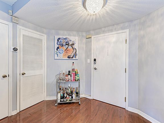3rd image of 2315 S Clewis Ct APT 102