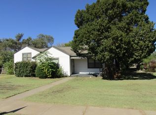 411 E 13th St, Littlefield, TX 79339