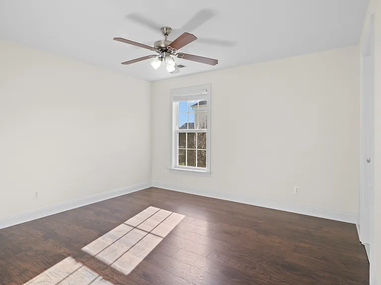 43527 Loudoun Barn Way — Photo 11