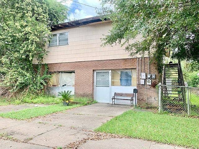 1st image of 1620 Federal Ave