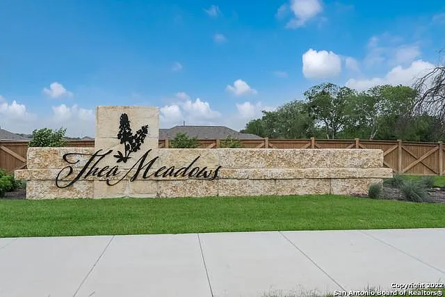 4 bed, 1627 sqft, $1,695 — Photo 2