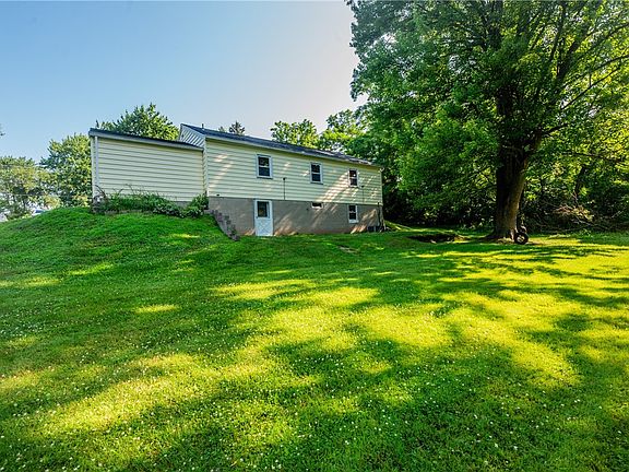 2nd image of 3445 Chili Ave