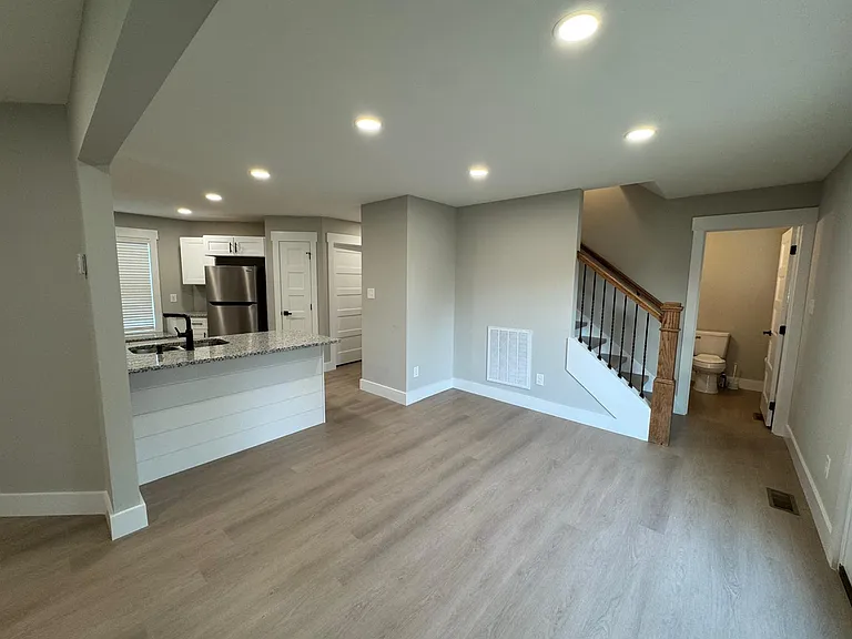 7705 Fox Valley Ln — Photo 4