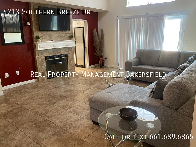 4213 Southern Breeze Dr — Photo 4