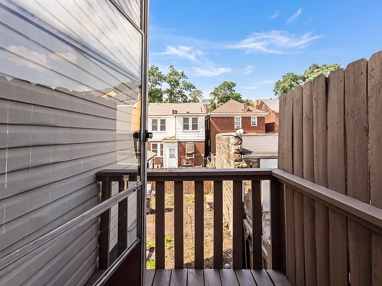 425 Iberia St #1 — Photo 18