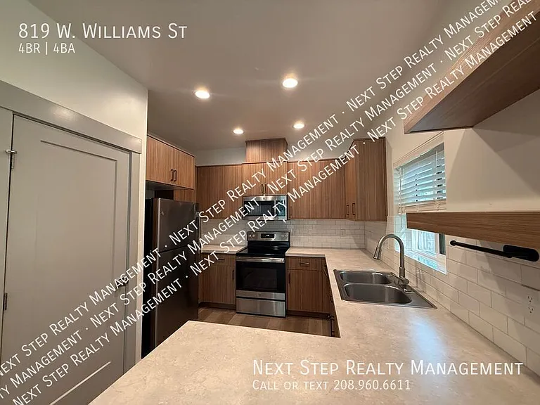 819 W Williams St — Photo 4