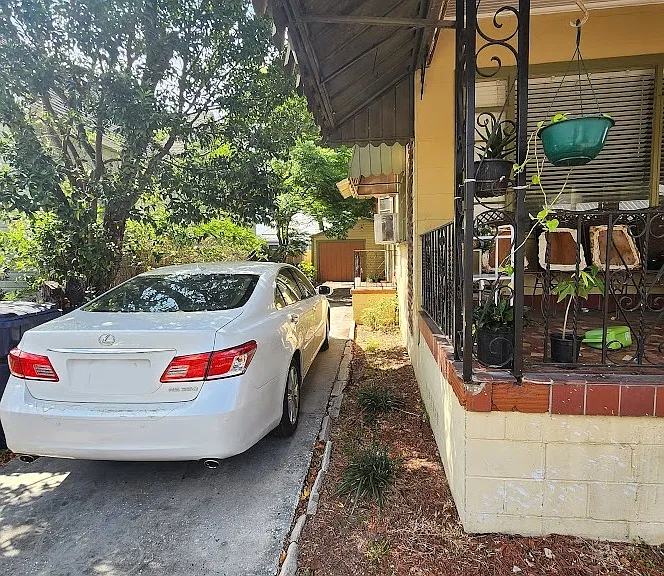 Driveway Parking