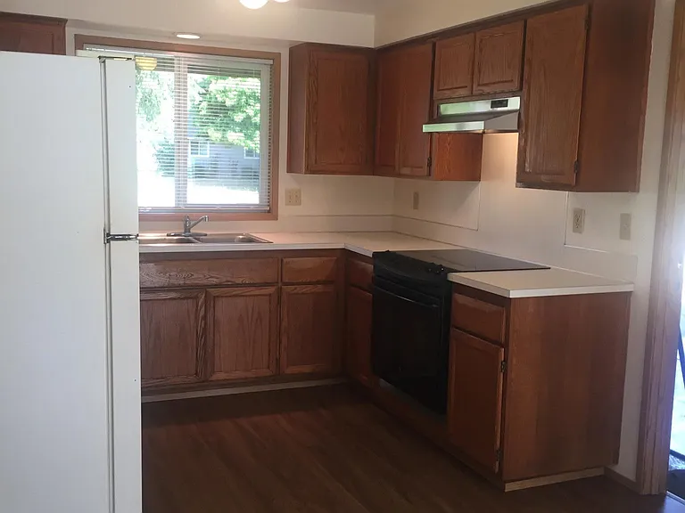 4099 Scenic Dr — Photo 4