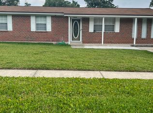 7649 Hillside Dr, Jacksonville, FL 32221