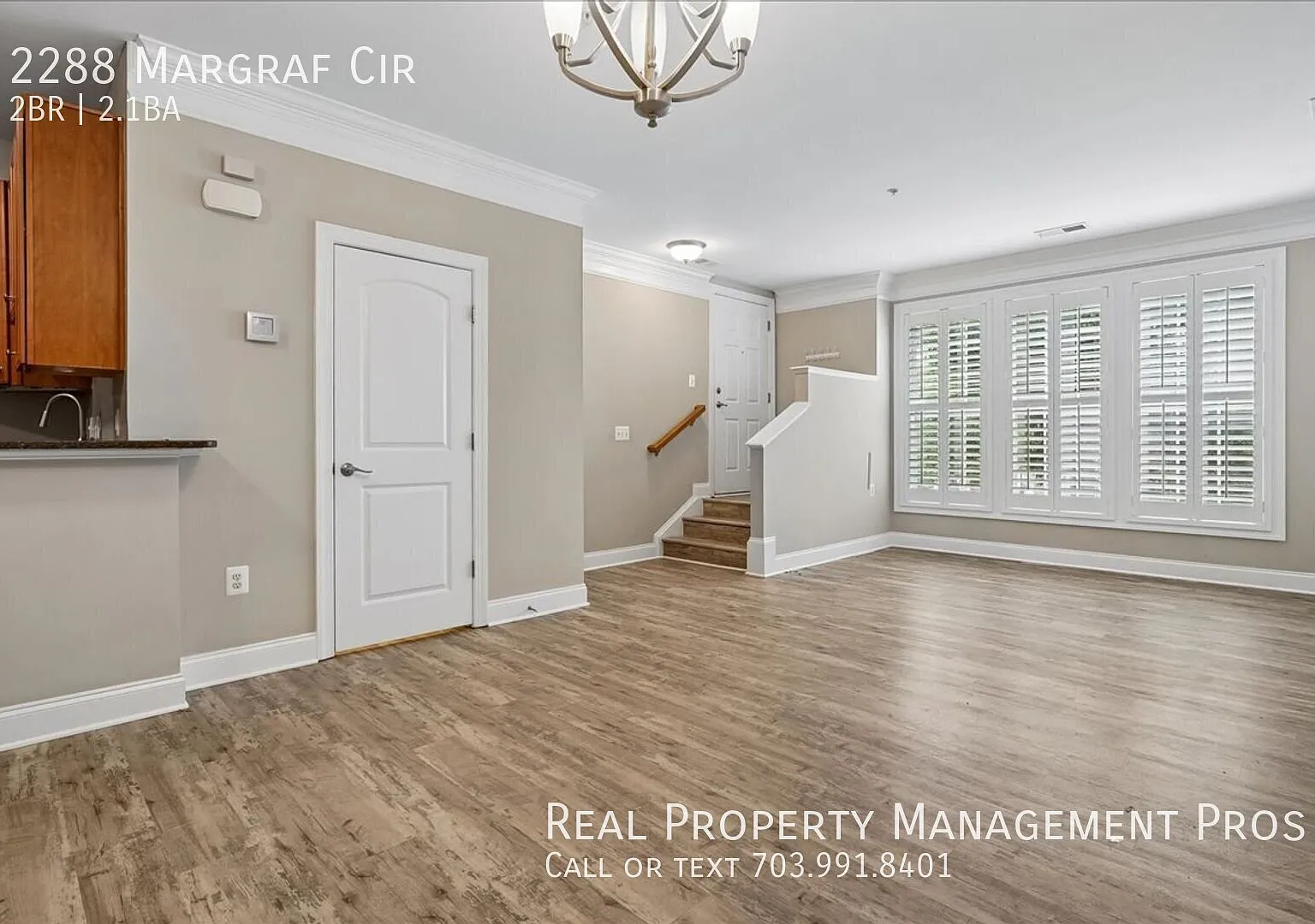 Beautiful 2BR End-Unit Townhome with Garage in Potomac Club! — Photo 4