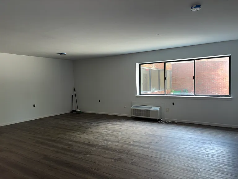 164 Union St #2E — Photo 19