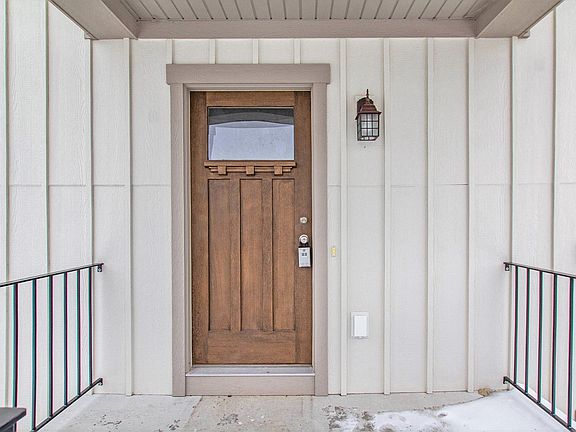 4th image of 5013 Wild Senna Ave SE