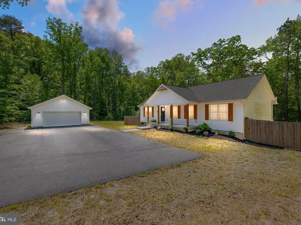 18034 Rogers Clark Blvd, Milford, VA 22514