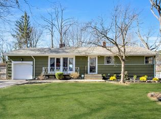 6 Horne Tooke Rd, Palisades, NY 10964