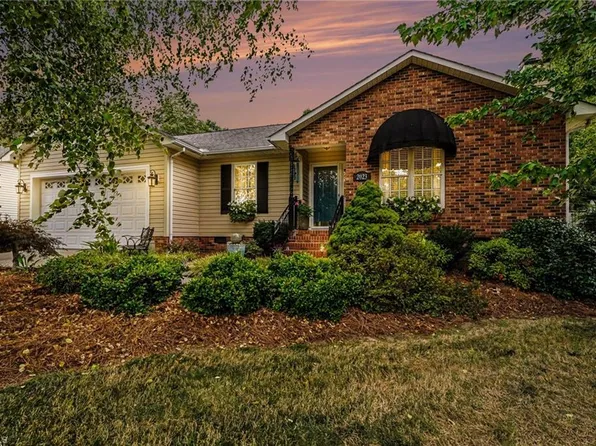 2023 Priya St, Thomasville, NC 27360