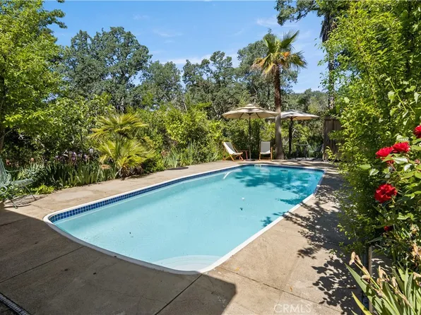 1255 Central Park Ave, Lakeport, CA 95453