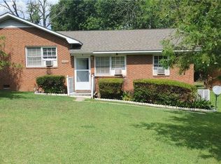 1421 Ardmore Dr, Greensboro, NC 27401