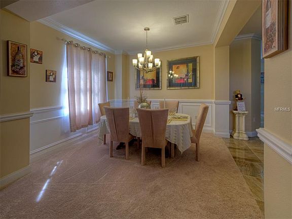 4th image of 301 Bella Vida Blvd