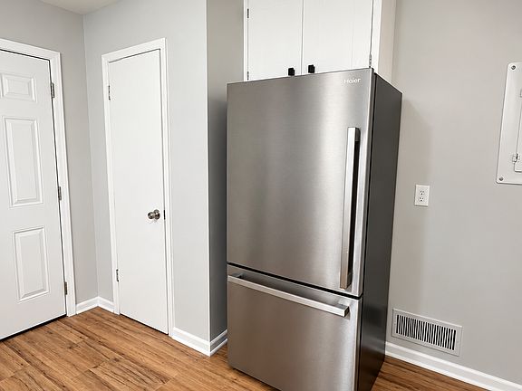 2nd image of 306 Mount Zion Rd Unit A