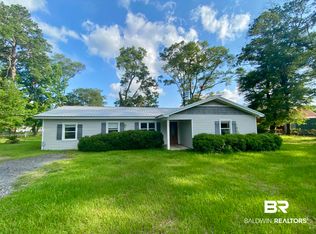 106 Vine St, Bay Minette, AL 36507