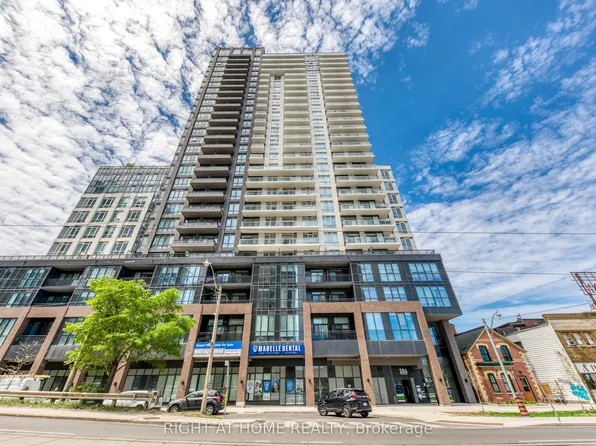 286 Main St #619, Toronto, ON M4C 0B3