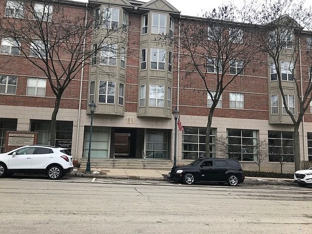 1st image of 57 E Hattendorf Ave APT 303