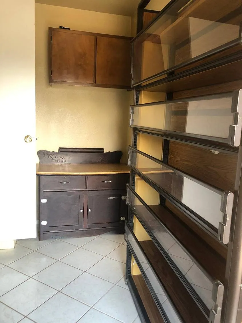 3 bed, $950 — Photo 4