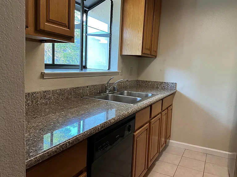 6915 Chantel Ct — Photo 2