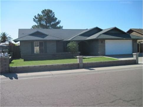 1st image of 10249 N 65th Ave