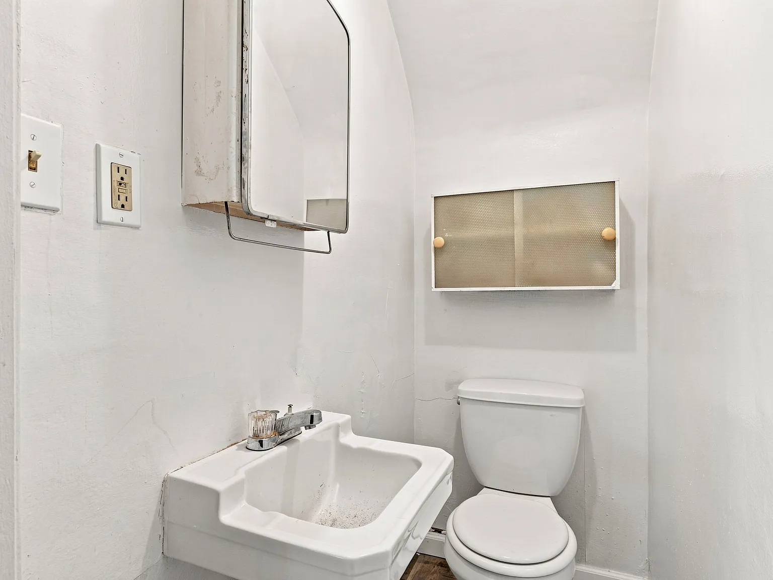 10158 Pearl Road - 1 — Photo 3