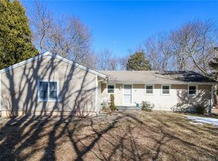 40 Pope Rd, Oxford, CT 06478