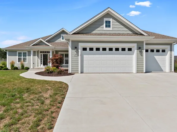 N37W8110 Prairie View COURT, Cedarburg, WI 53012