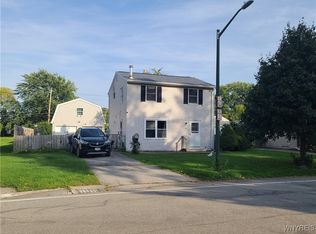 271 Buckeye Rd, Amherst, NY 14226