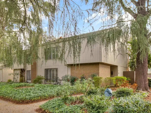 704 Dunbarton Cir, Sacramento, CA 95825