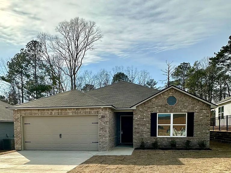 1060 Brookhaven Ln — Photo 2